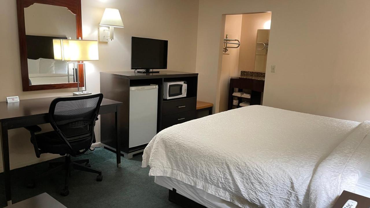 Slumber Inn Harrisonville Extérieur photo