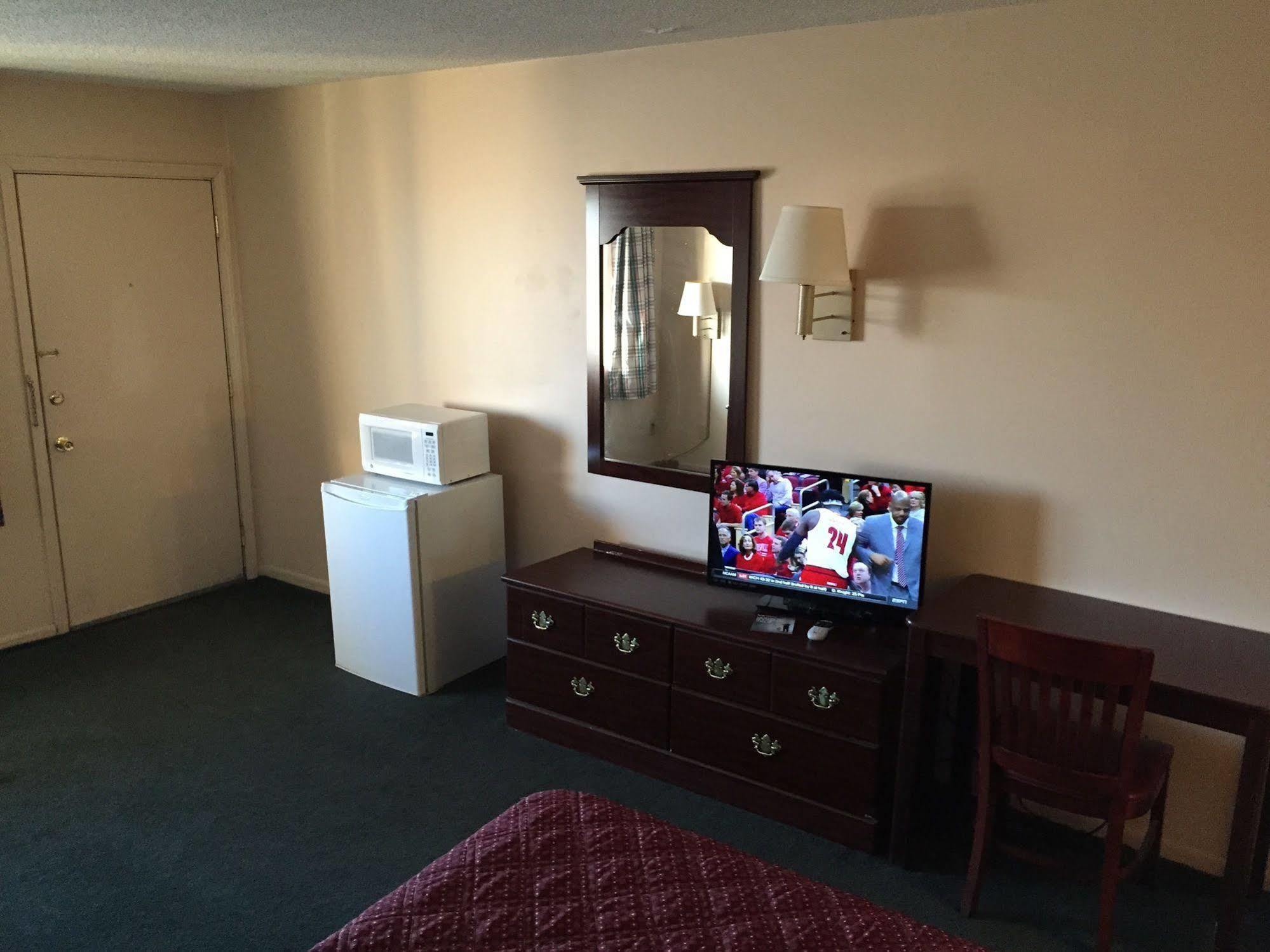 Slumber Inn Harrisonville Extérieur photo